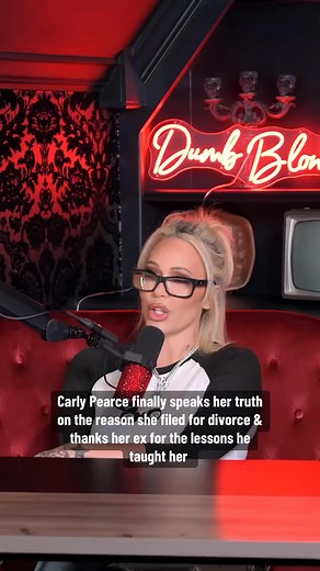 Suprise! My girl Carly Pearce is on the couch today & what an amazing interview she gave. Love this woman! Out on all streaming platforms! 🎙️👱‍♀️ | Bunnie Xo