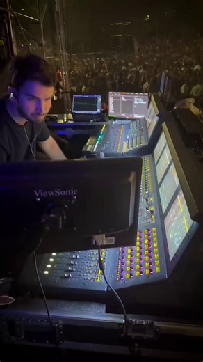158K views · 2.7K reactions |  2x VENUE | S6L  Germán Rodríguez ▶️ avid.co/gfuh50WF58x #mix #petronio #console #livesound #avids6l #avidlivesound #venues6l #avid #avidcreator | Avid Live Sound | Facebook