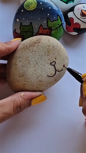 41K views · 658 reactions | Easy Cat Painting Idea on Rock ‍⬛ #acrylicpainting #rockpainting | Little Rocks | Facebook