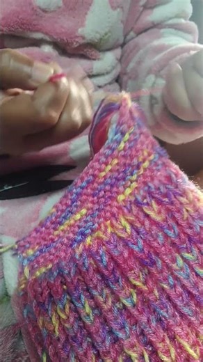 DIY make your own Muffler at home 🧣🏡😁 #knitting #diy #winter #muffler