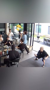 Ki♡~♡kO(키코) on Instagram: "And the timing of his sneeze藍CHAOSAhaha (2024.07.25/ GOING SEVENTEEN) EP.109 Grrreuk kak kak TTT # 1 @dk_is_dokyeom #xcalibur ‪‪#도겸 #ドギョム #dokyeom #DK #道兼‬ ‪#석민 #ソクミン #seokmin‬ #碩珉 #이석민 #イソクミン #leeseokmin #李碩珉 #세븐틴 #セブチ #seventeen #BSS #pledis #CARAT #SVT #saythename_17 #SeokministArchives #FML #손오공 #Super #SEVENTEENthHEAVEN #MAESTRO #Fighting"