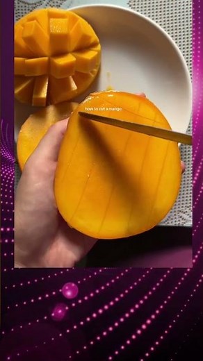 How to Cut a Mango the Easy Way! / 🥭 | Easy Mango Cutting Hack / #Mango #FruitHacks #MangoCutting