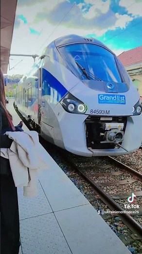SNCF TER train journey from Jura to Lons-le-Saunier 🇫🇷