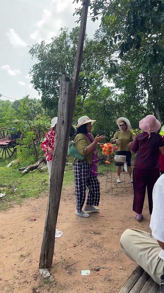 Cambodian traditional music