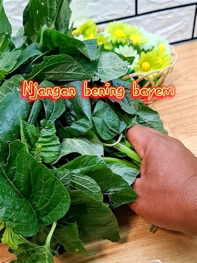 Resep Makanan Bening Bayem yang Sederhana