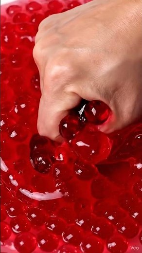 Red slime #asmr #slime #lonislime #slimeasmr #satisfying