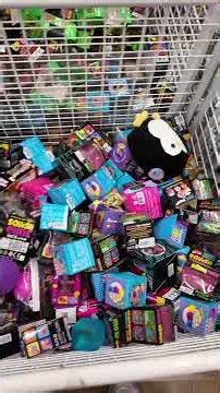 Squishy hunting at Don don donki kapolie! #squishy #needoh #shopping #haul #dondondonki