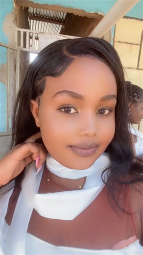 carol🌹 (@6a6y_cupy)’s videos with original sound - 𝐋𝐲𝐫𝐢𝐜𝐬-𝐋𝐚𝐯𝐚𝐧