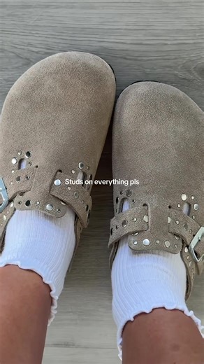Obsessed with Birkenstocks: Boston Rivets in Suède Taupe