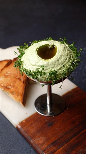 Wild garlic butter for Easter 🌿🐣 | Simple & incredibly delicious!