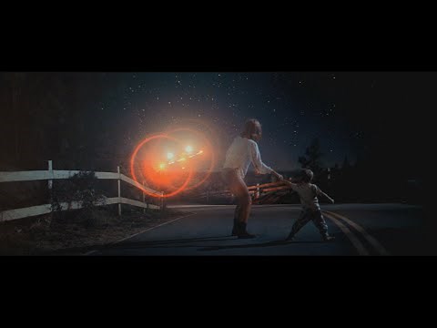 Close Encounters of the Third Kind (1977) - UFO Chase