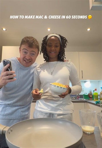 Quick and Easy Cheese Sauce Recipe in 2 Minutes