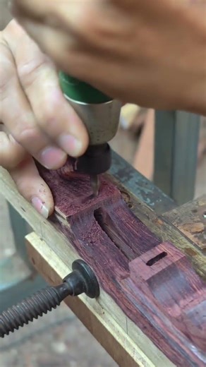 Precision Wood Milling for Custom Projects #Woodworking #Craftsmanship #DIYProject #WoodCarving
