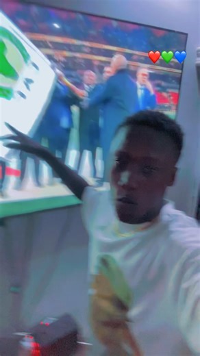 sowaka (@sowaka115)’s videos with son original - Domy Rewmi