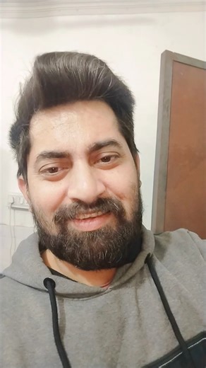 apna tujhe hum banayenge