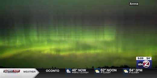 Viewers snap the northern lights
