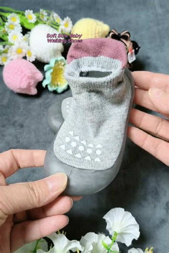 Non-Slip Sock Shoes for Babies: Comfort and Safety