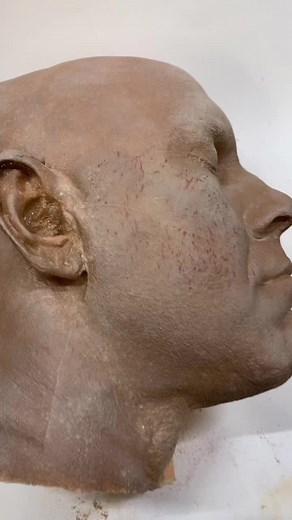 Mortician Artistry: Skin Peeler Transformation with Genv Cosmetics