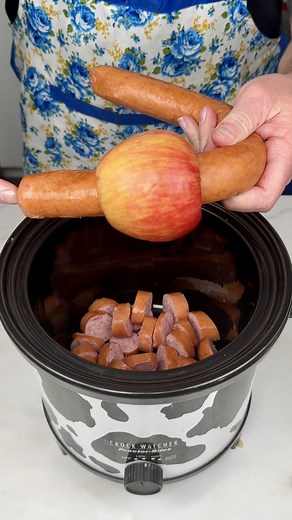 Slow Cooker Apple Kielbasa Bites | Drew Cooks