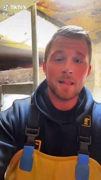 #trending #responsibility #TreatiestCupContest #SplashSummerVibe #ShowUrGrillSkillz #pnw #oregon #fyp #foryou #fypシ #foryourpage #savage #fypシ゚viral🖤video #commercialfishing #tiktokviral #tiktok #selfie #fypシ゚viral #ocean