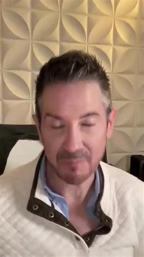 Workplace boundaries are crucial. Expressing discomfort with physical touch is essential for a respectful environment. #WorkplaceRespect #Boundaries #Professionalism #HealthyWorkplace