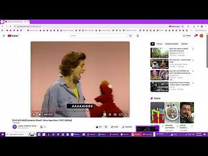 Elmo Is Scary Julia Roberts At Night.