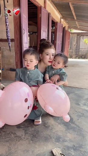 미소의 순간들: 그들의 사랑 이야기