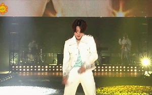 【防弹少年团】PTD演唱会 Dynamite Butter舞台|中间dance break绝了