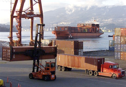 Budget 2025: Feds pledge $5 billion in new trade diversification fund