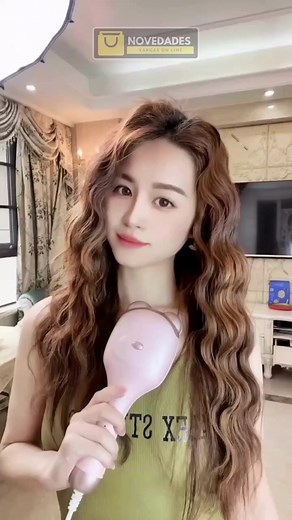 2.7K views | Onduladora en Forma de Osito Precio: $5,99 . Encuéntralo en Novedades Vargas ➡️Guayaquil: Alborada 9na etapa, Av. Rodolfo Baquerizo Nazur MZ 380 solar 2. Al lado de manejo seguro, diagonal al banco internacional #onduladoraenformadeosito #ecuador #enviosatodoelpais #servientrega #gatgets #shoplocal #comprasonline #reels | Novedades Vargas On line | Facebook