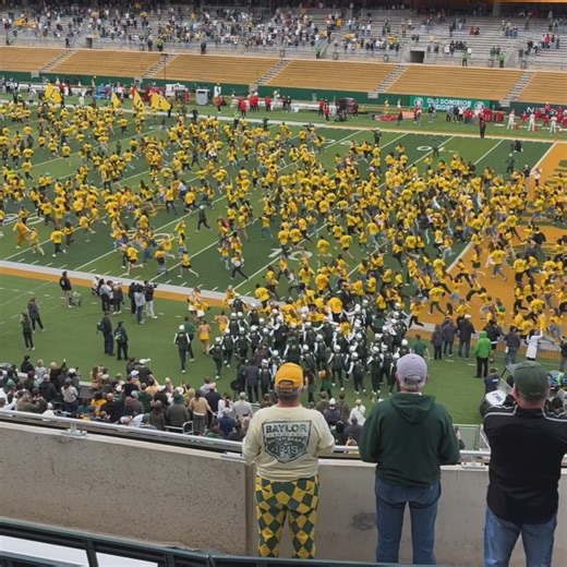 Nicole Neeld on Reels