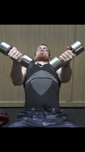 Isolating the Upper Chest with Light Dumbbells 🔥