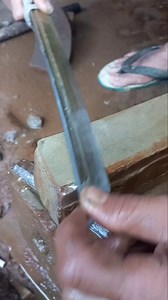 sharpening a katana sword using a natural whetstone. Part 2 | Samudro Legowo