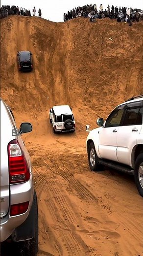4Runner vs FJ Cruiser vs Land Cruiser|Desert Battle of Beasts #xtrail #landcruisers #tundraoffroad