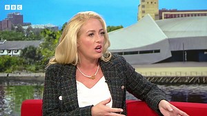 1M views · 21K reactions | 'I want them to grow up in a normal home' Paris Fury spoke to #BBCBreakfast about life with world boxing champion Tyson Fury and their seven children https://www.bbc.co.uk/news/topics/cmj34zmwj2rt | BBC Breakfast | Facebook