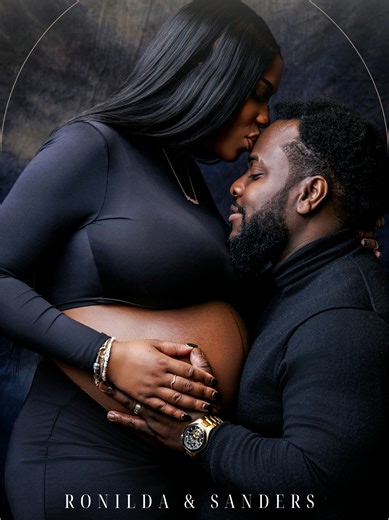 Behind the scenes of a maternity photoshoot with the couple Ronilda & Sanders. @johnnywelson.photography @firstclasspictures Behind the scenes d'une séance photo de Maternité avec le couple Ronilda & Sanders. 📷@firstclasspictures / @johnnywelson.photography @pyt_ronilz & @__theblackertheberry__ ---- #MaternityPhotography #PregnancyPhotography #momstobe #firstclasspictures #familyphotographer