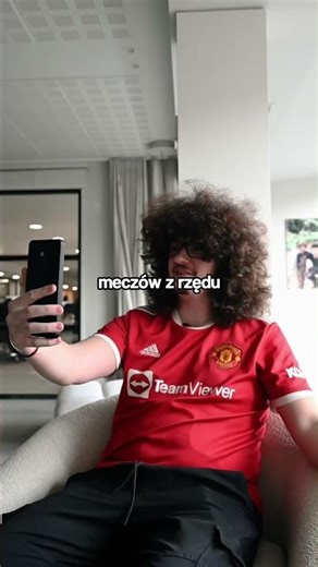 Kibic Manchesteru United NIE STRZYŻE SIĘ aż do 5 wygranych!
