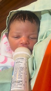 My Niece is here World Meet Avaaaa 🥰🥰🥰🥰🥰 Heyy Tete Bae. I love youuu🥰🥰🥰🙏🏾🙌🏾❤️ Congratulations to my lil Brother Terrell Josh and his fiancé Maya Dior🙏🏾🙌🏾❤️ | Danielle Sanders