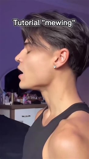 Glowup | Health | Fitness on Instagram: "“ The New Mewing Guide “ Dm for Guide #mewing #jawline #mewingguide #tutorialMewing #resultmewing"