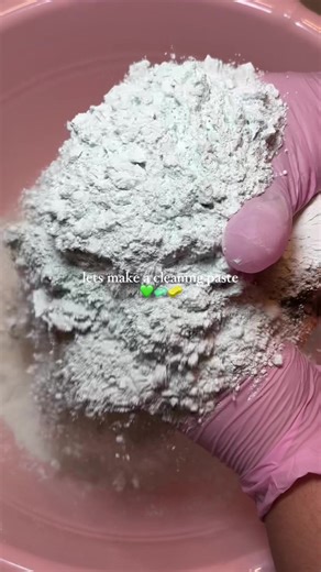 DIY Comet Cleaning Paste for Sparkling Surfaces