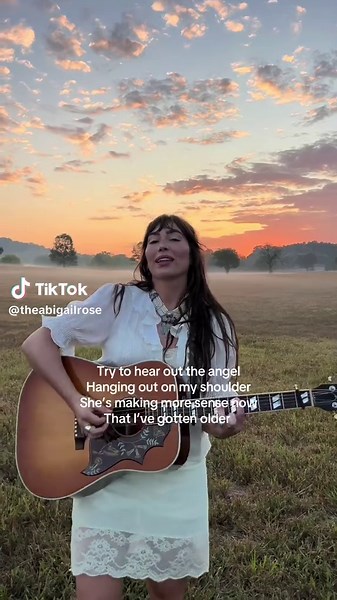 Maybe my favorite verse 2 I’ve ever written #unreleased #lyrics #singersongwriter #indiefolk