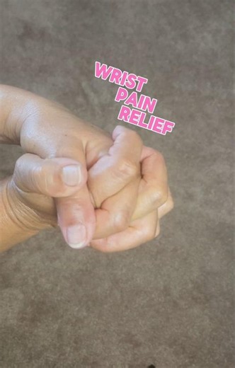easy movements for wrist pain relief