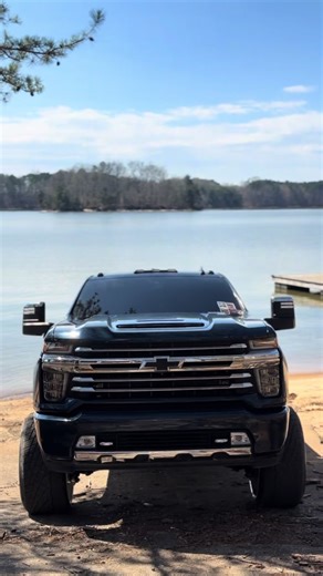 Memorable Lake Day Experience