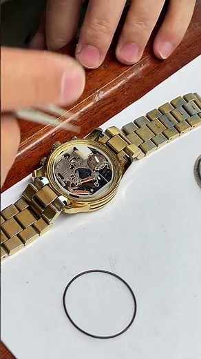 🔋 Thay Pin Đồng Hồ Đúng Cách | Thay Nhanh Nhưng Không Làm Ẩu | Gia Cát Watch