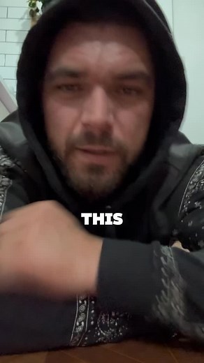 14 reactions | Day 6… can’t get it all on the first go, editing is magic  don’t be fooled. Mental health awareness Check out our pinned reel on @rtb_respect_the_body If you want to get involved or make a donation. 卵亂 #mentalhealthawarenessmonth #mentalwellbeing #pushups | Zac andersen | Facebook