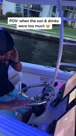 Anyone remember Galaxy skateway north lauderdale, FL ? #oldschool #debbiedeb #rollerskate #galaxyskateway #boating #DJ #daydrinking #fortlauderdale #newriver #foryou