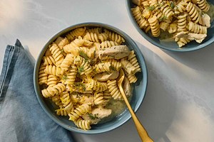 Our One-Pan Greek Chicken Pasta Has Just 5 Ingredients