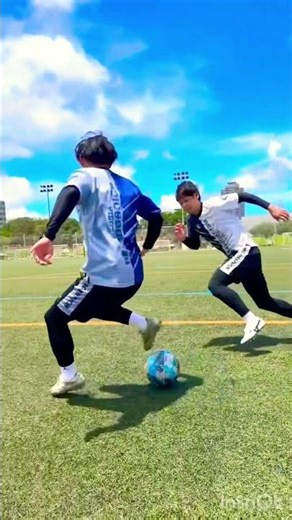 Roll dash out dribbling tutorial #football #soccerskills #soccer