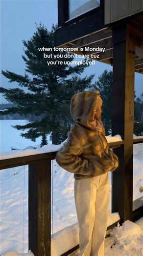 (I work everyday instead 💔😖)