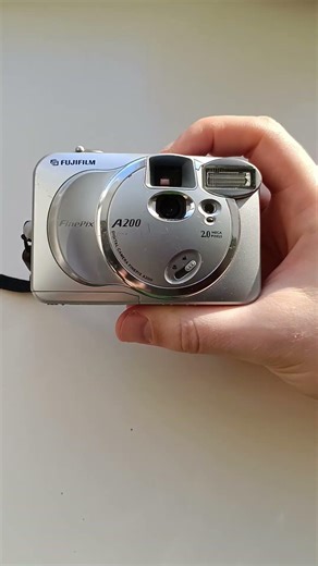 📉Low MP relic - Fujifilm FinePix A200 compact digital camera #Y2K #Nostalgia #2000s #Digicam